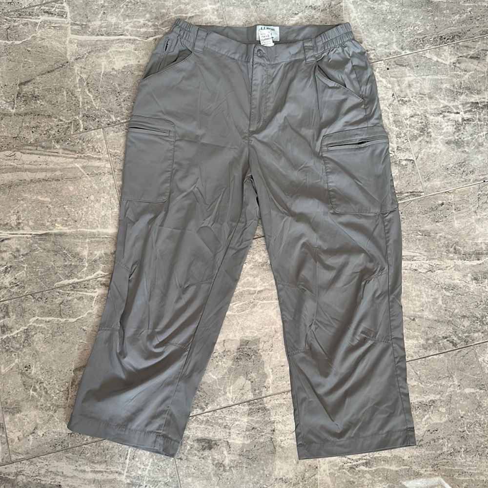 Womens L.L. Bean Capri hiking pants